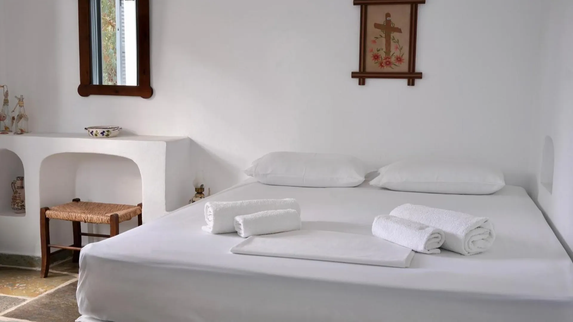 Azure Bianca Beach Villa Diaporos 0*,