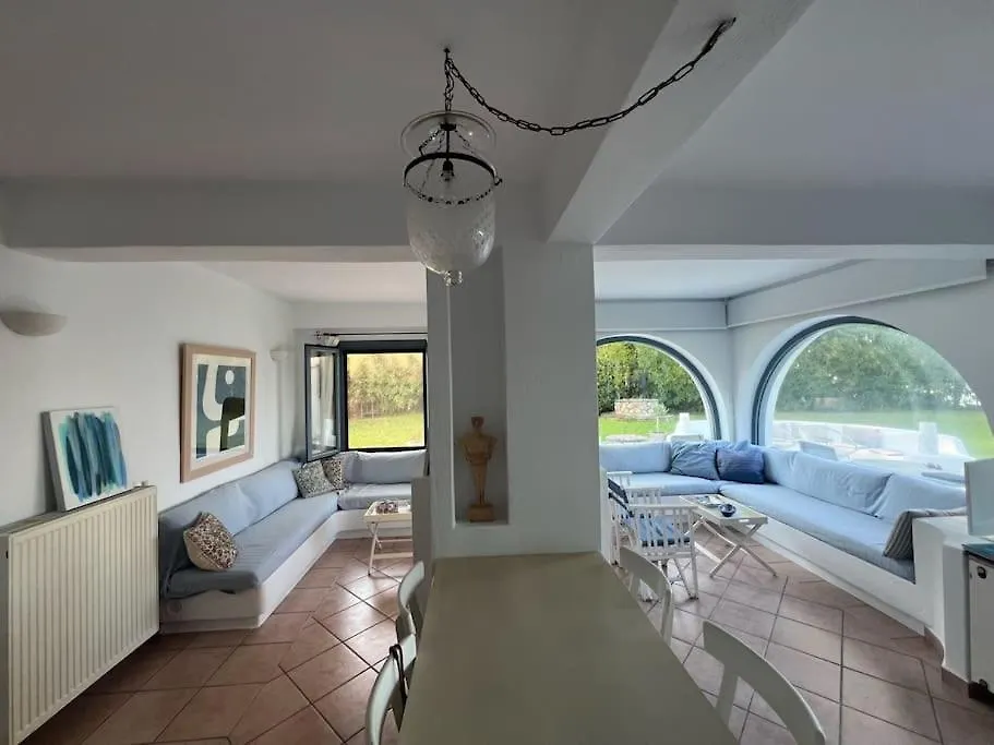 Prázdninový dům Azure Bianca Beach Villa Diaporos