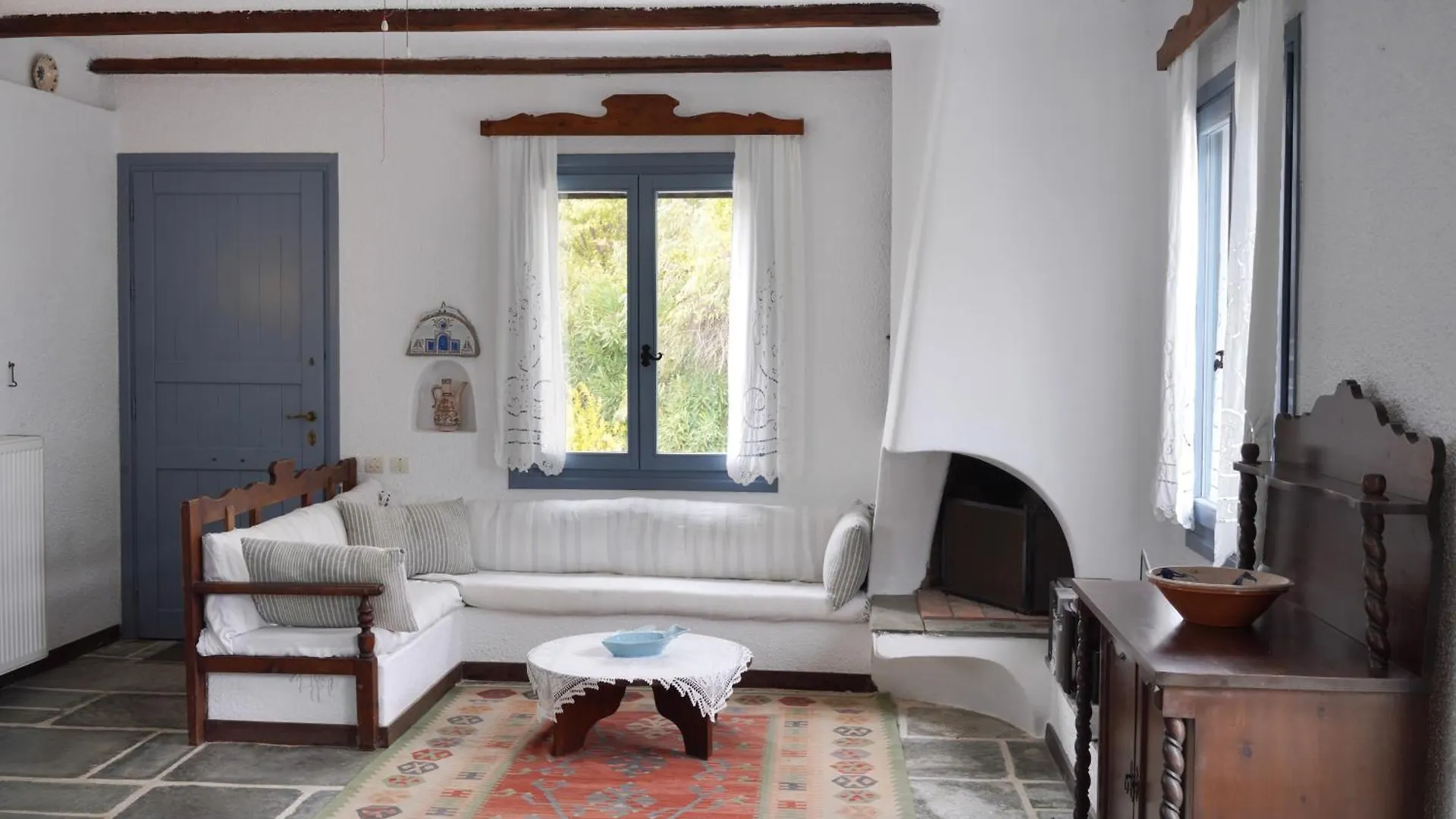 Azure Bianca Beach Villa Diaporos Greece