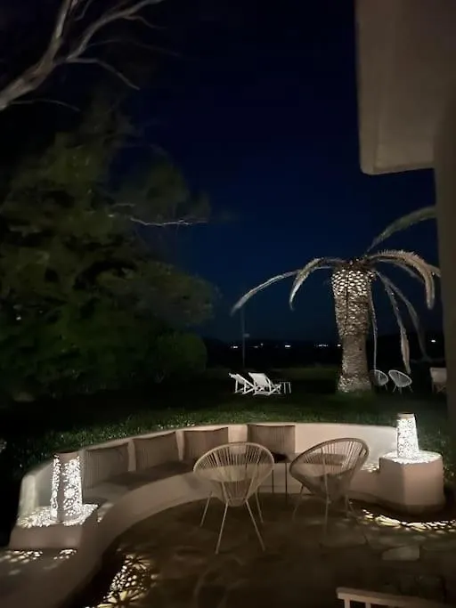 Azure Bianca Beach Villa Diaporos